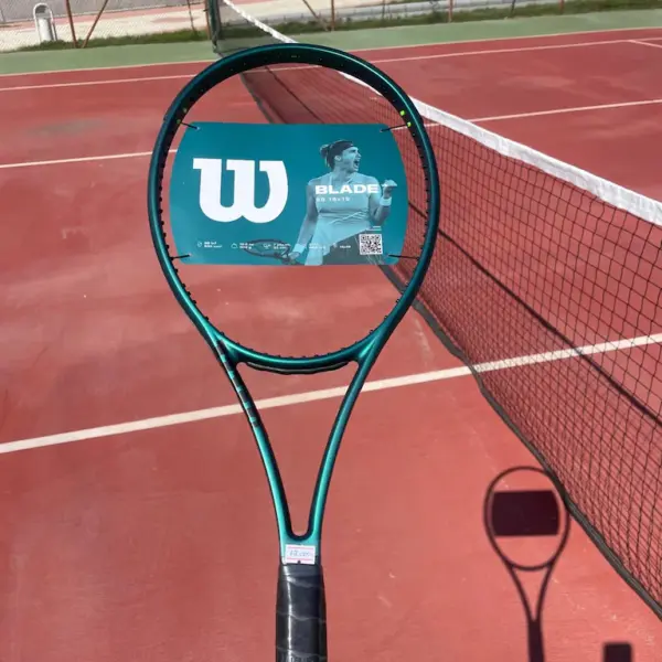 Wilson Blade 98 Tenis Raketi