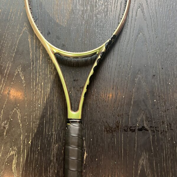 Wilson Blade V8 98 -305 GR