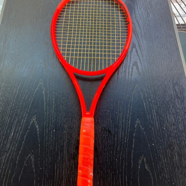 Head Radical Mp 2025 -300 Gr- Tenis Raketi -L-3 Çok az kullanılmış